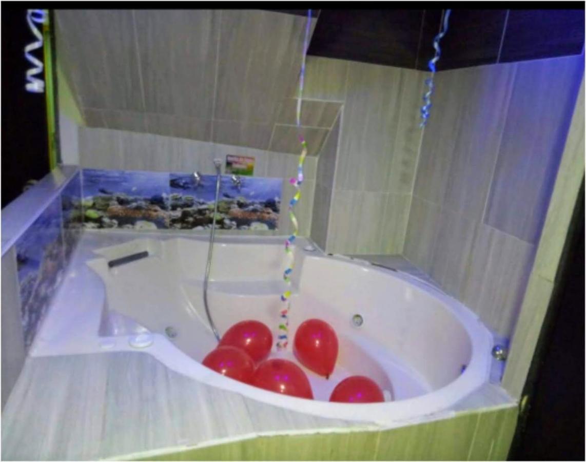 El Amanercer Parque Del Agua Residencia Muy Central Hotel มานิซาเลส ภายนอก รูปภาพ